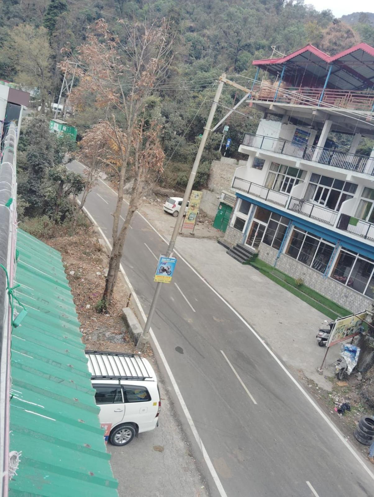 Jbk Hotel Mussoorie- Near Jw Marriott Hotel Buitenkant foto