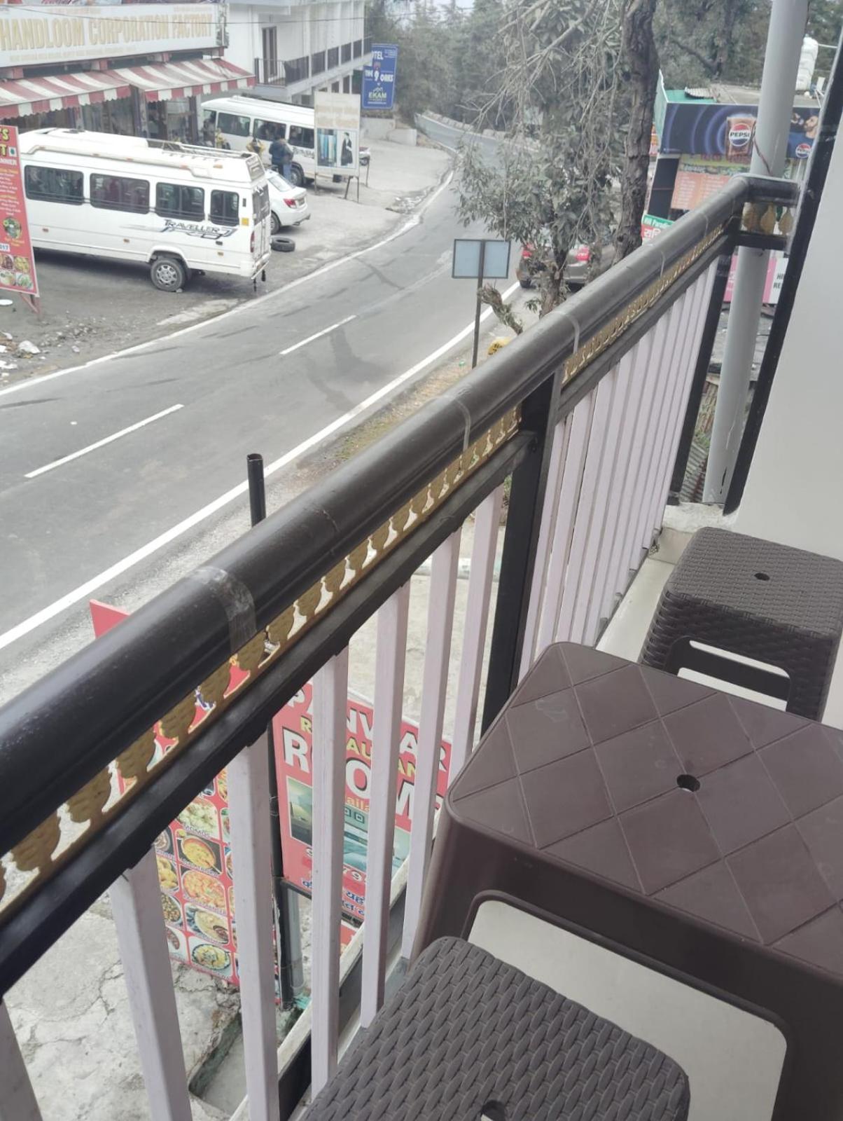 Jbk Hotel Mussoorie- Near Jw Marriott Hotel Buitenkant foto